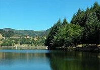 Lac St-Martial - à 2 km chambres hotes Calmeraie Ardeche Gerbier de Jonc Ray-Pic France